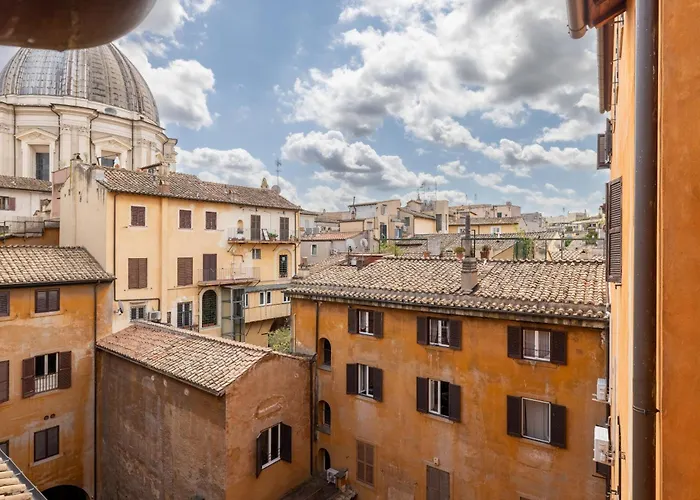Piazza Navona Rooftop Retreat B * Rom