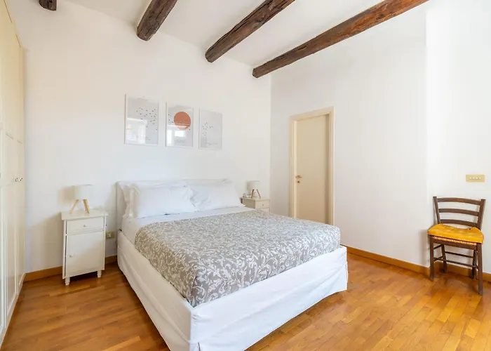 Apartment Piazza Navona Rooftop Retreat B
