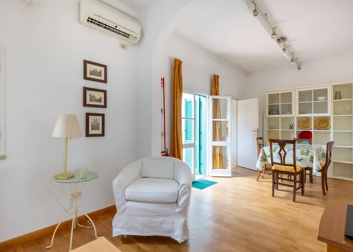 Apartment Piazza Navona Rooftop Retreat B